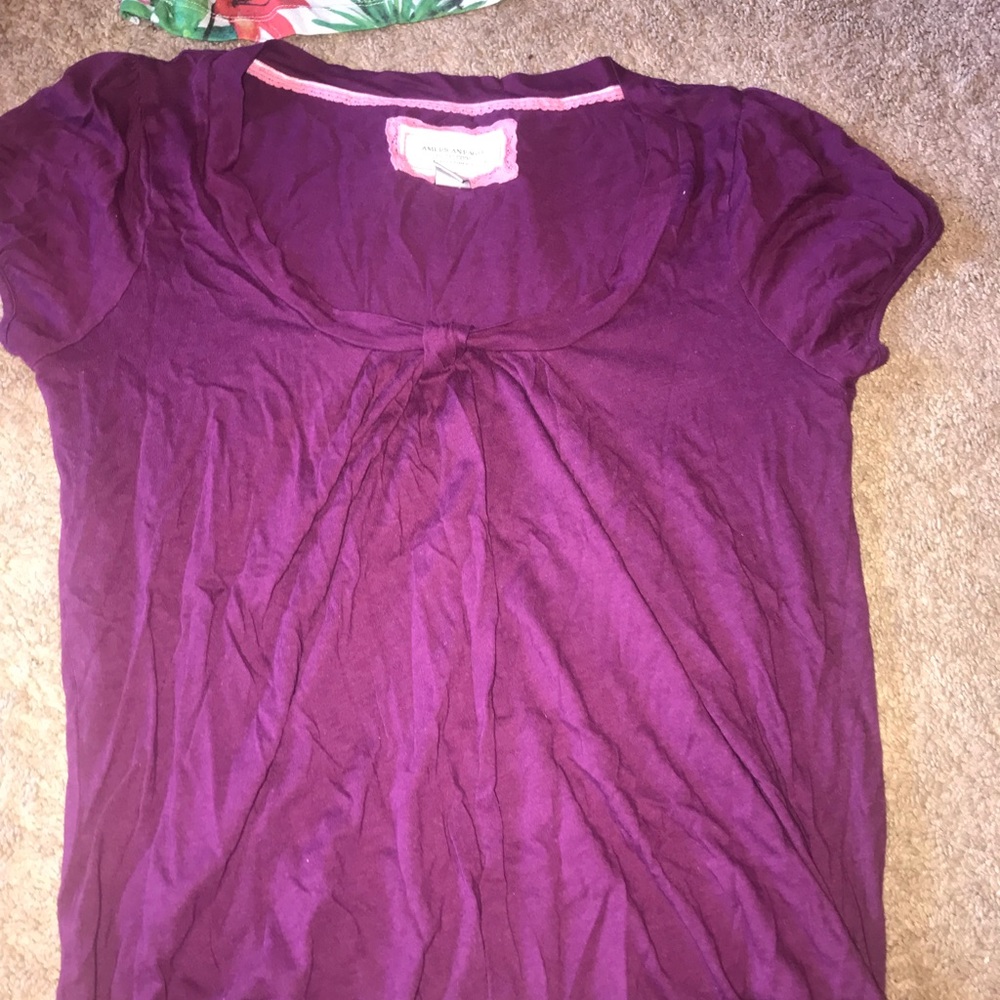 Ruffled American eagle shirt